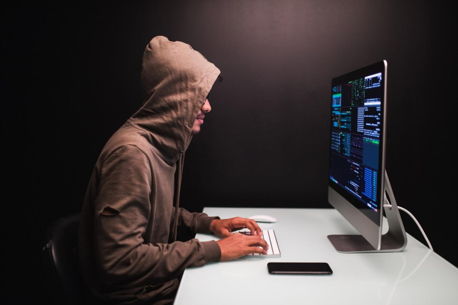 Interface de jogos sociais mostrando recursos de entretenimento